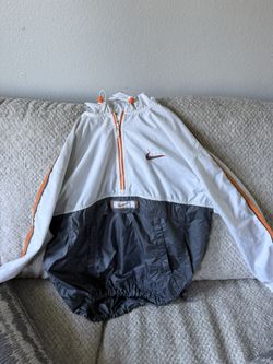 Nike Pullover  Quarter Zip Windbreaker 