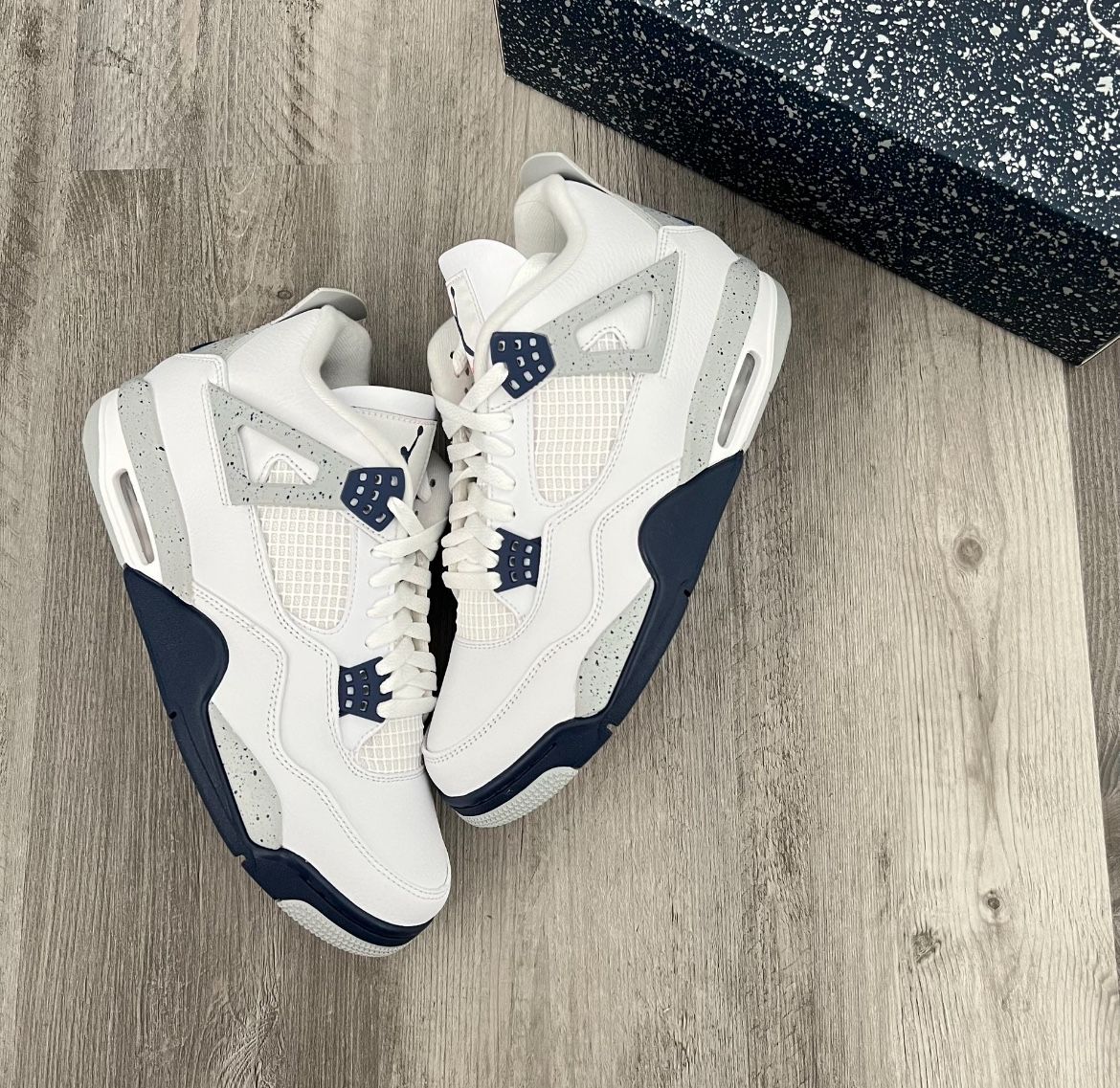 Jordan 4 Retro White Cement Size 10