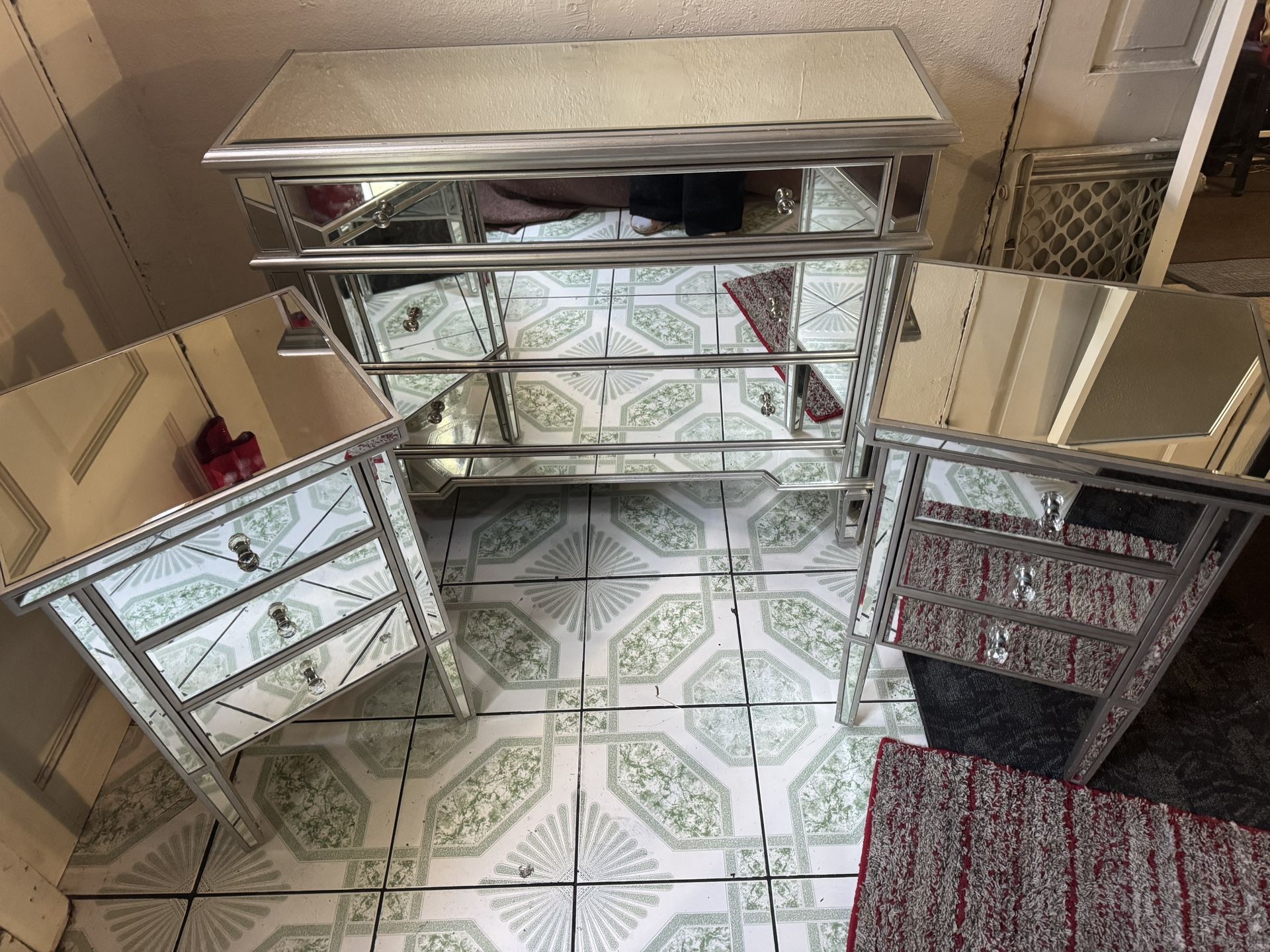 3pcs Mirror night stand and drawer set