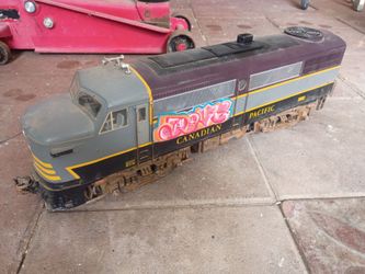 G scale train