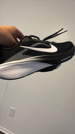Nike Air Zoom Running Sneaker size 10
