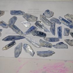 17pcs. Natural Kyanite Crystal Rough Unpolished Untreated  Lot Of 17