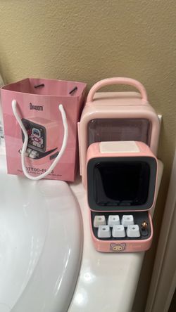 DIVOOM - DITOO-PLUS the retro art portable speaker