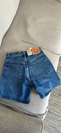 Womens Levi Shorts!