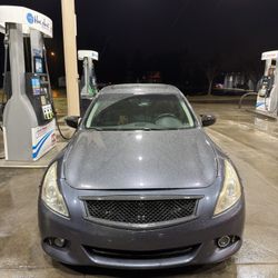 Infiniti G37x Sedan