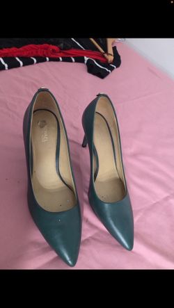 women’s dress shoes