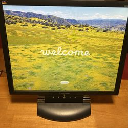ViewSonic 19” Computer Monitor