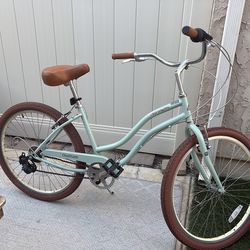 7 Speed Retrospec Beach Cruiser