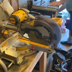 Dewalt Miter Saw