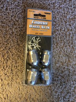 4 Dorman Closed Chrome Acorn Tapered Seat Lug Nuts M12 X 1.50 711-301 new