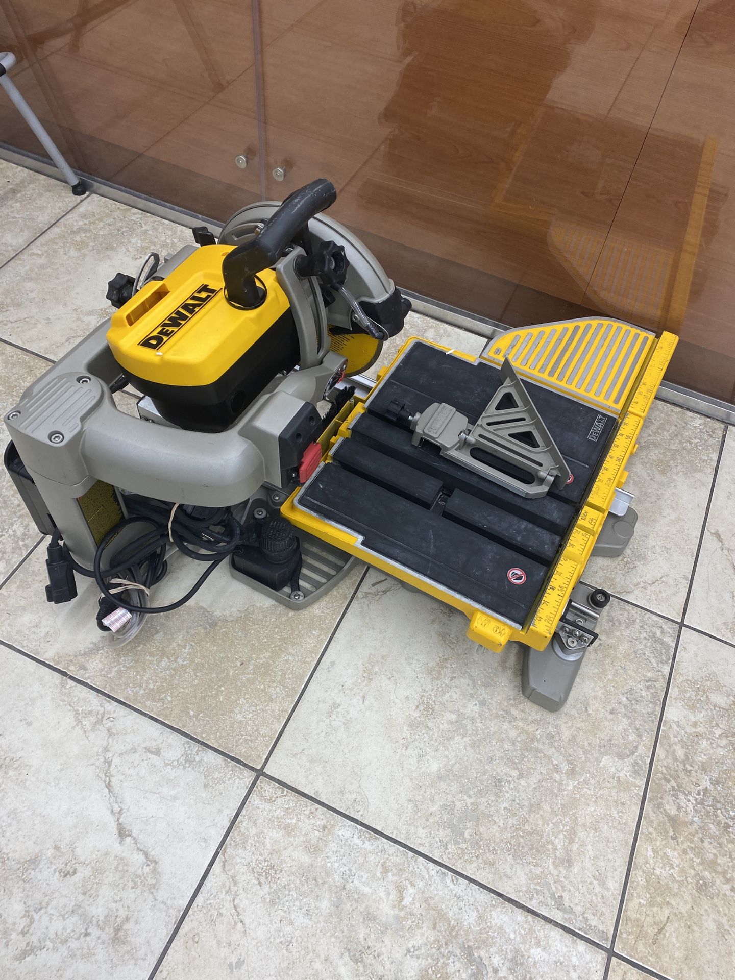 DeWalt Wet Table Saw With Guards, No Stand for Sale in Oakland Park, FL