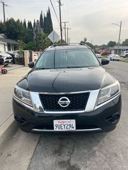 2016 Nissan Pathfinder