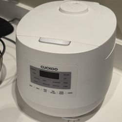 $30 — Cuckoo Micom Rice Cooker & Warmer (6-cup) MUST GO