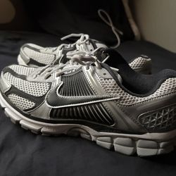 Nike vomero s