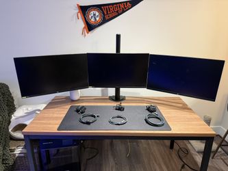 Triple Monitor Setup, 1440p 144hz