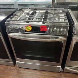 LG Dual Fuel 30 cu ft Range 6.3 cu ft - Unbelievable Discount!!