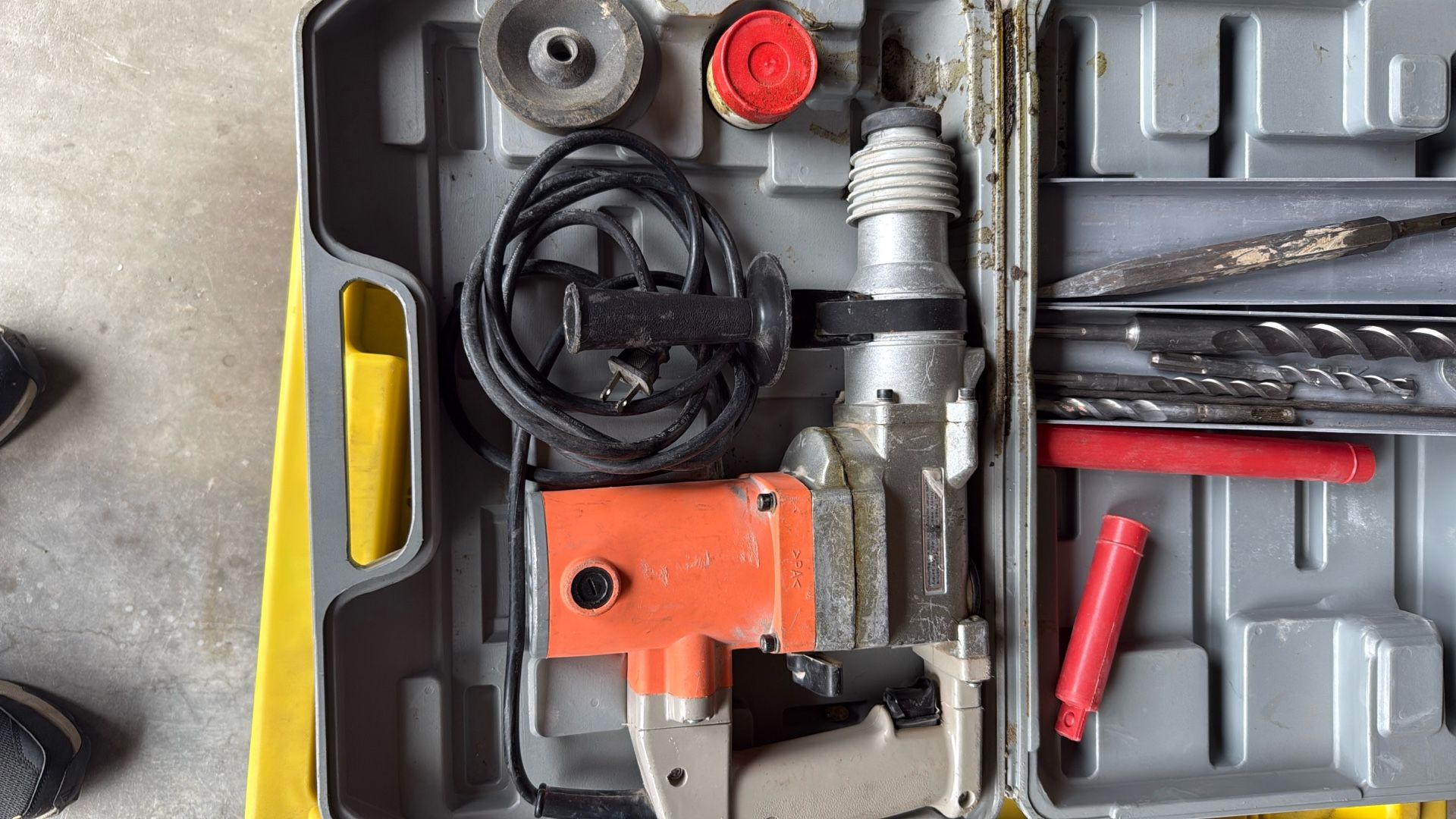 Chicago electric rotary hammer drill 41983