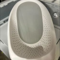 White Baby Bath Support