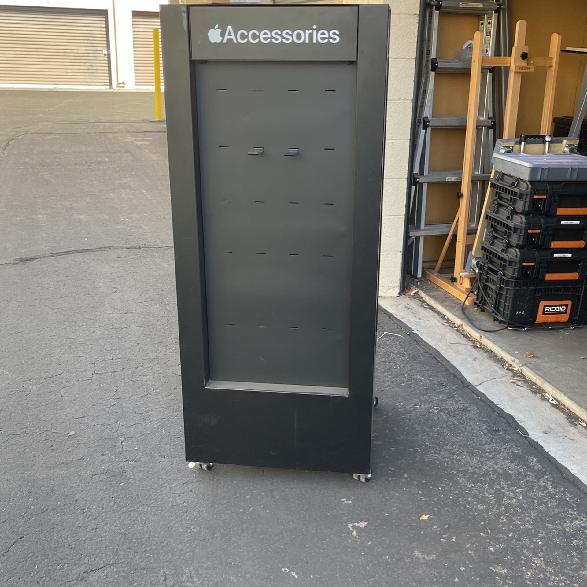 Apple Accessories Simply Rack On Caster All Metal