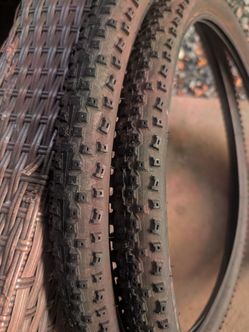 27.5 x 2.10 bike tires
