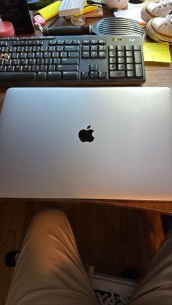Mac Book Pro