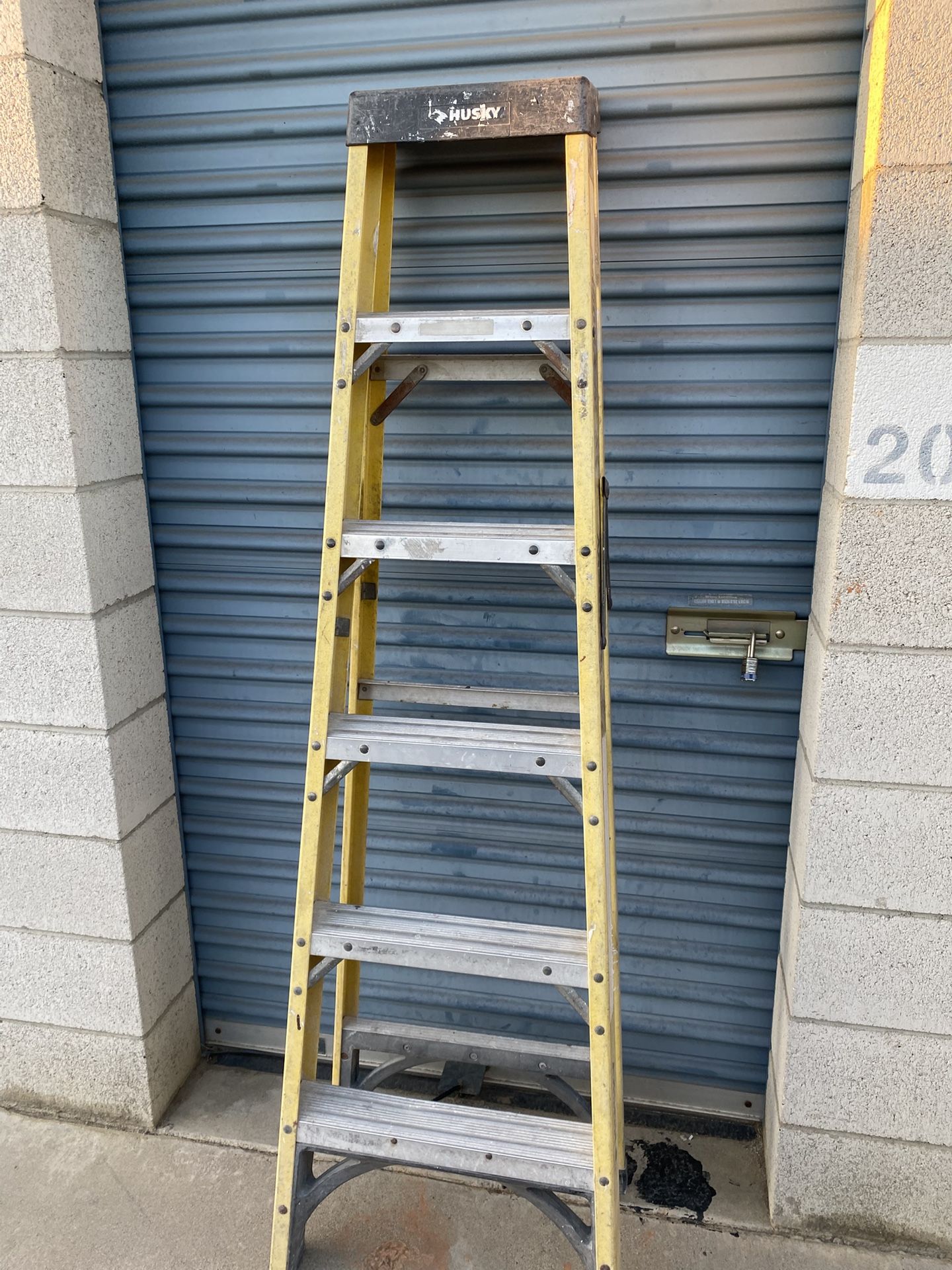 Husky 6’ Ladder