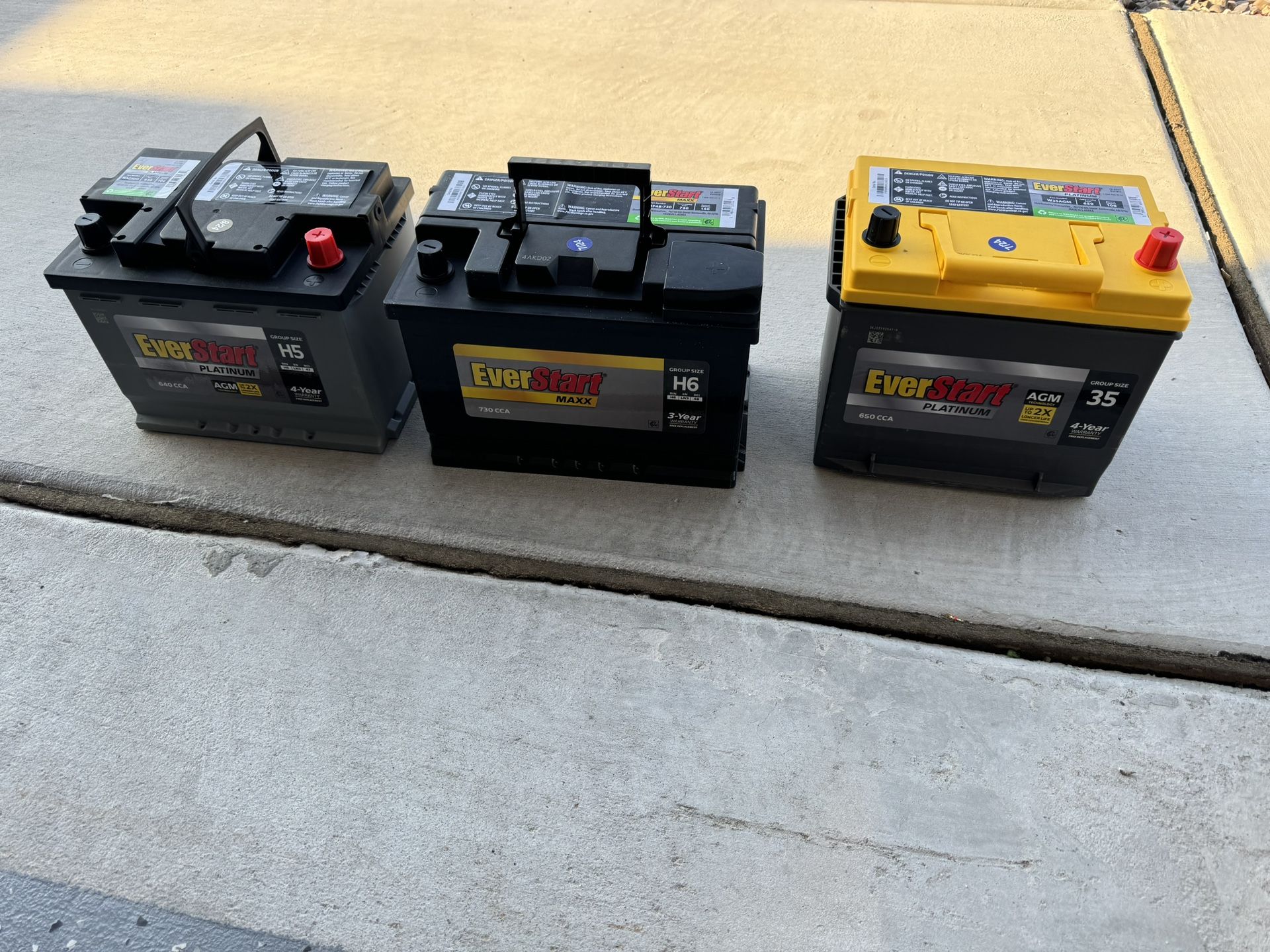 Car Battery  H5, H6, 35