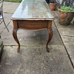 desk antique 