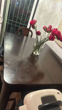 4 chair wood table with leaf