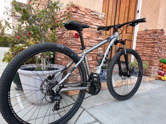 Trek Marlin 5
