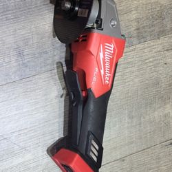 Milwaukee M18 4-1/2 in./5 in. Grinder