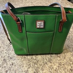 Dooney & Bourke Purse / Handbag