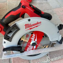Milwaukee 7 1/4” brushless 2631 circular saw (Tool only)
