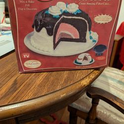 Betty Crocker Bake And Fill Set 