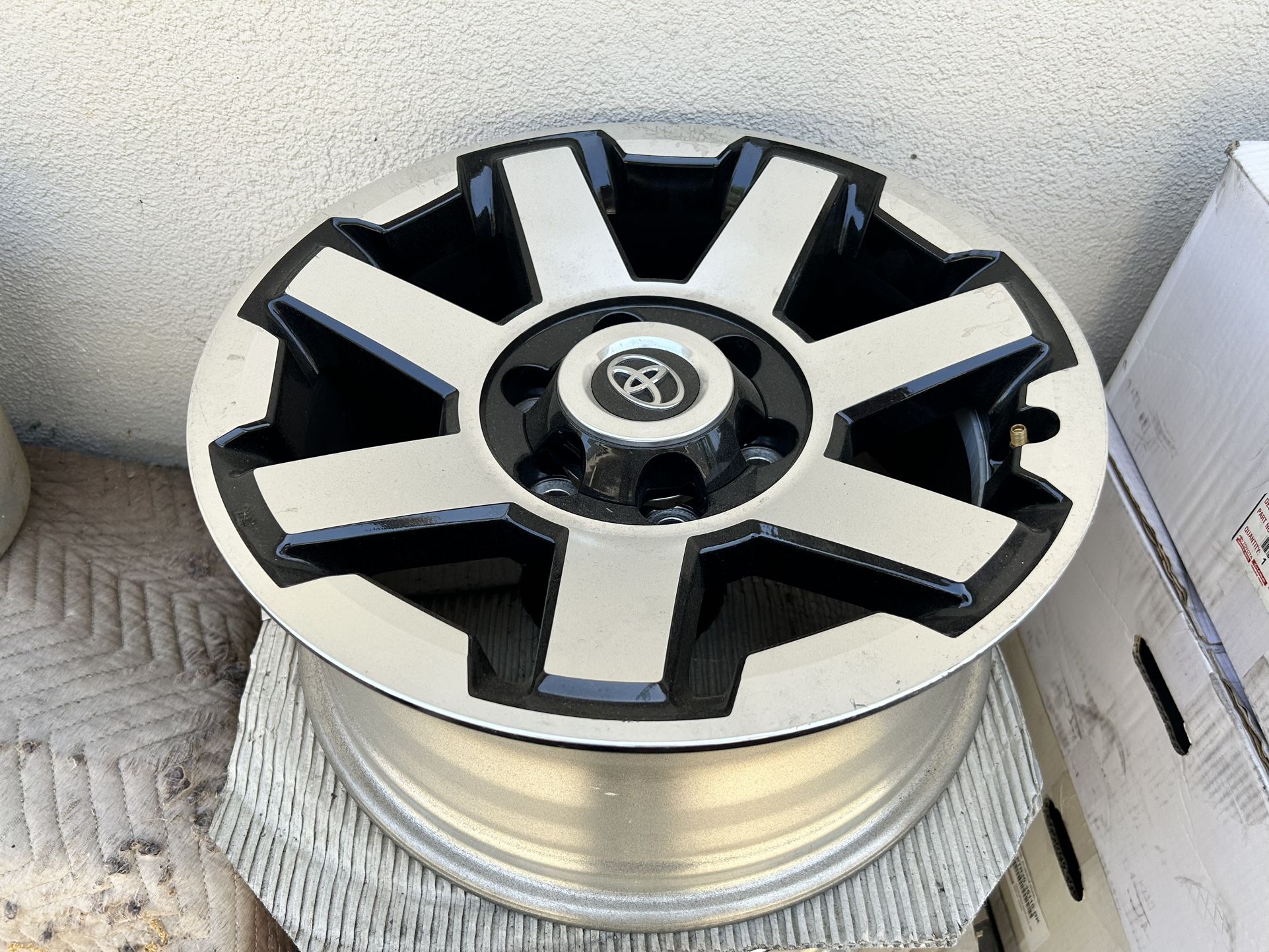 17" 2023 Toyota 4Runner TRD Wheels Trail 6x5.5 Tundra Sequoia Tacoma