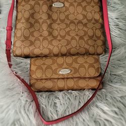 Coach Crosbody /wallet Set