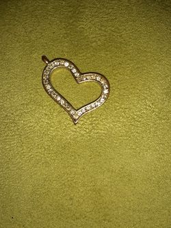 Heart pendant