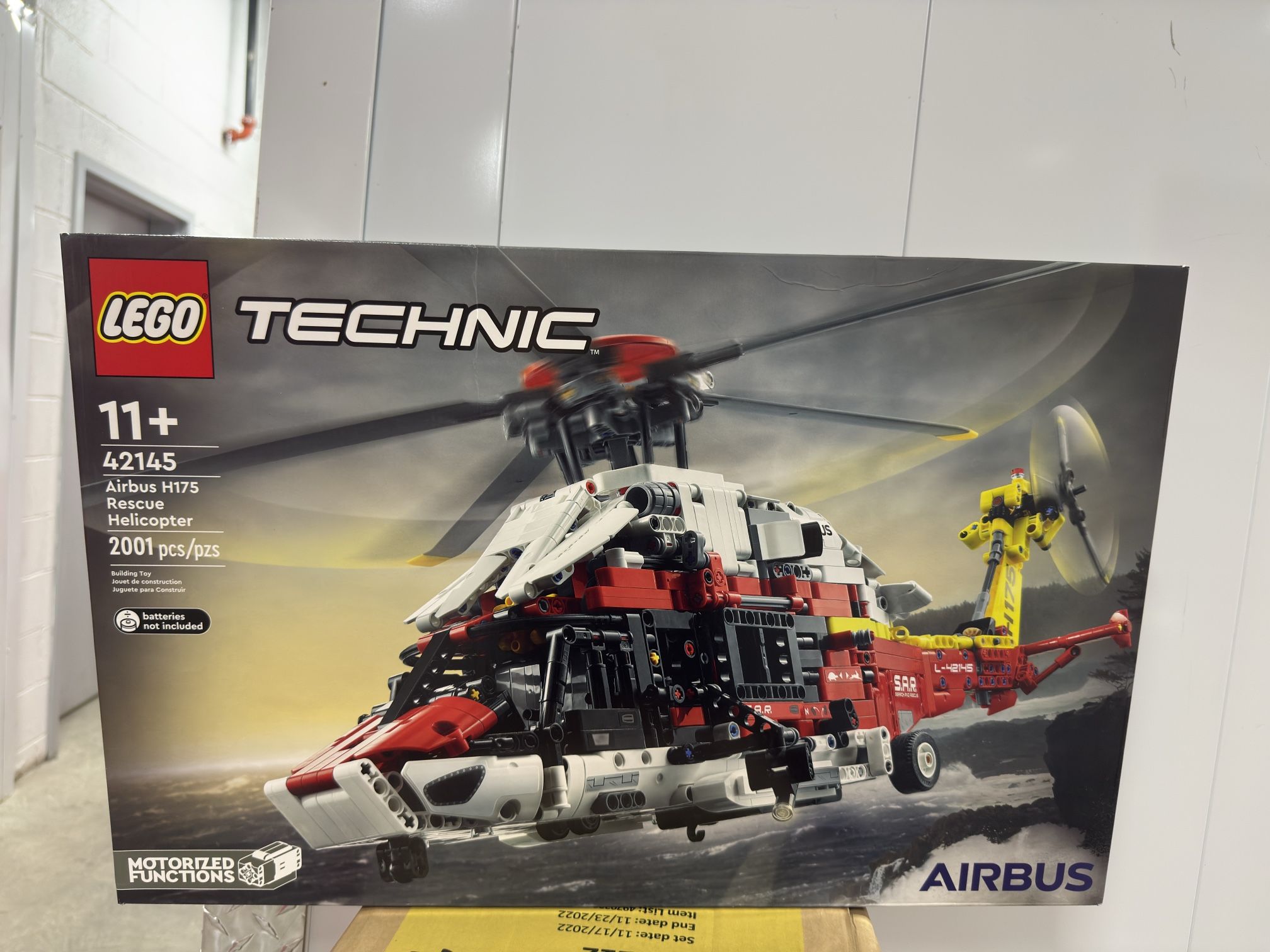 Lego Technic “Airbus H175 Rescue Helicopter” 42145 (FACTORY SEALED)