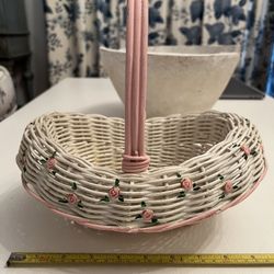 Vintage Shabby Chic Pink Roses Basket 