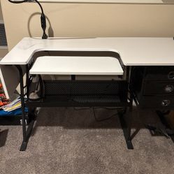 Sewing/craft/computer Desk. 