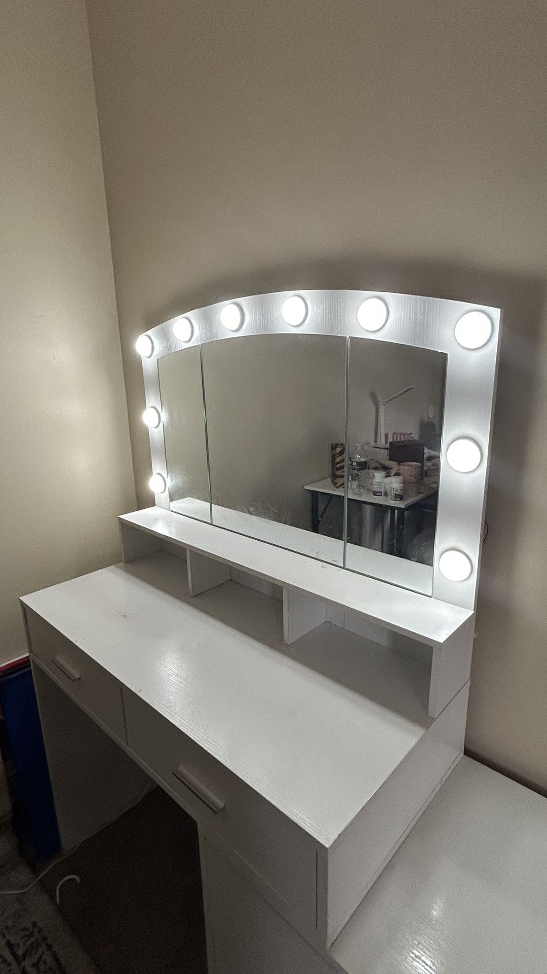 Mirror Dresser