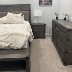 Bedroom set 