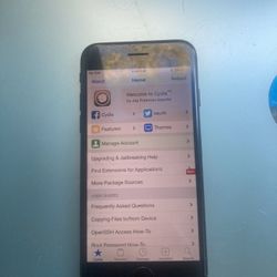 Rootful Jailbroken iPhone SE 2nd Gen