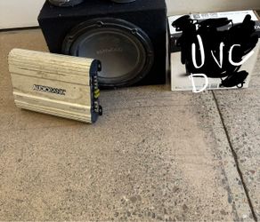 The kenwood deck box has a jvc deck in it and the small speakers aren’t included