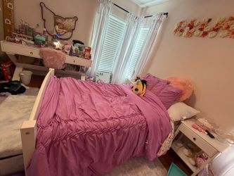 Twin bed