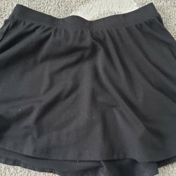 Black Skirt Size 7/8
