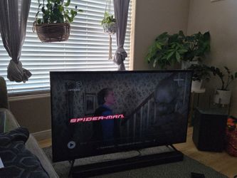 55" Samsung TV QHD with alexa and JBL 2.1 soundbar and woofer $400 both have remotes controls