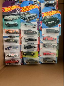 Hot wheels main lines