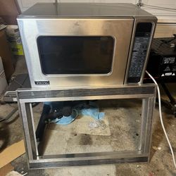 Viking vmoc205ss Microwave With Frame