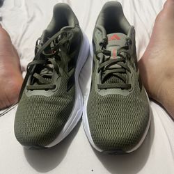 Adidas Response Olive Strata